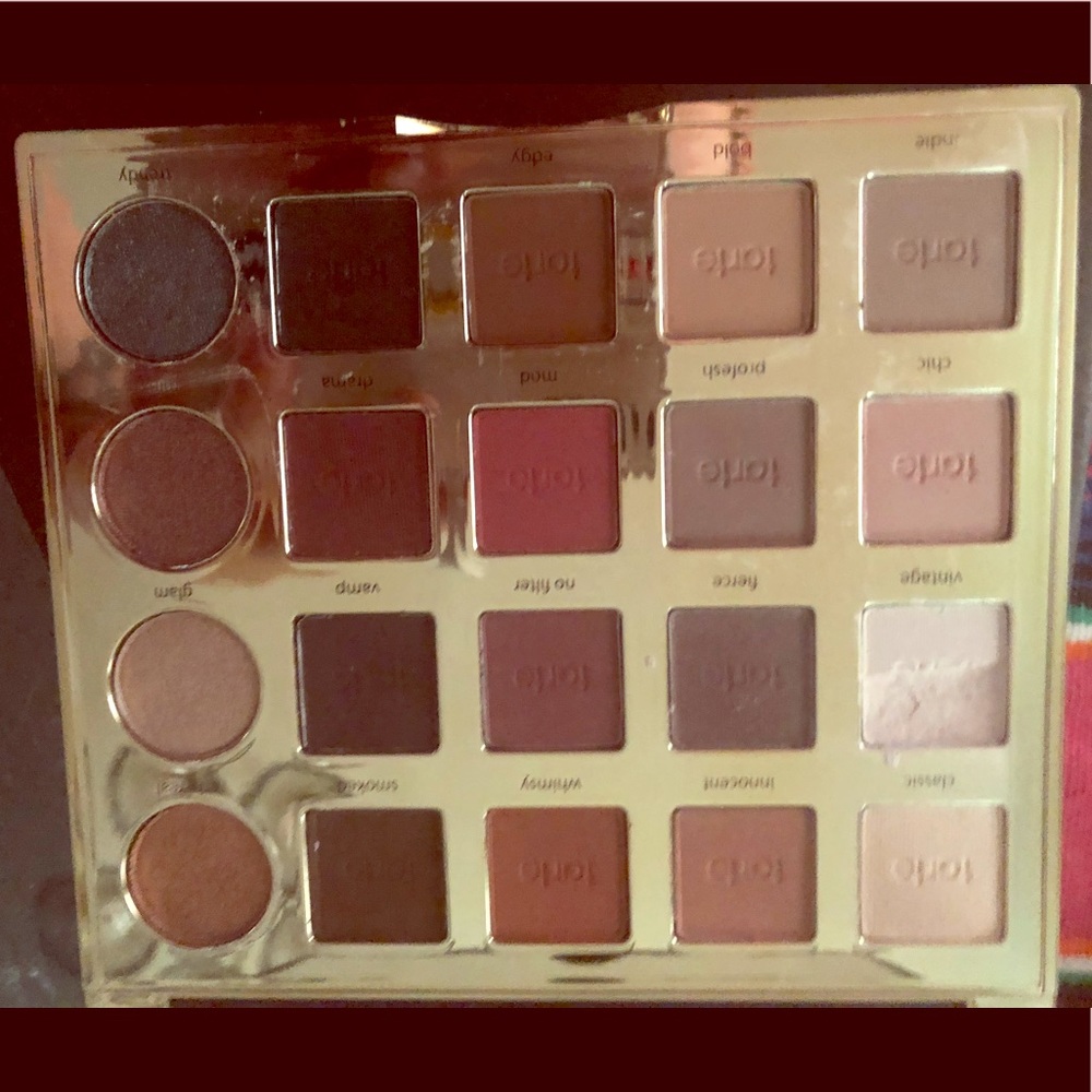 Tarte Eyeshadow palette
